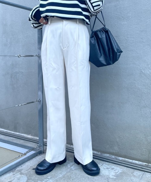 CIAOPANIC（チャオパニック）の「美脚カラースラックスパンツ（スラックス・レディース・ブラック/イエロー/グリーン/アイボリー・SMALL/MEDIUM）」の6枚目の写真