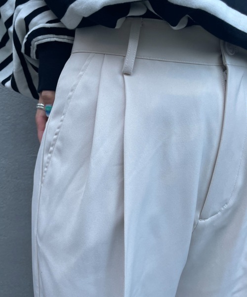 CIAOPANIC（チャオパニック）の「美脚カラースラックスパンツ（スラックス・レディース・ブラック/イエロー/グリーン/アイボリー・SMALL/MEDIUM）」の11枚目の写真