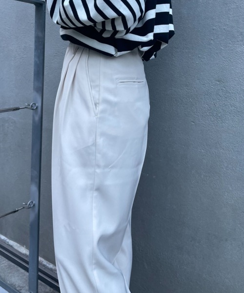 CIAOPANIC（チャオパニック）の「美脚カラースラックスパンツ（スラックス・レディース・ブラック/イエロー/グリーン/アイボリー・SMALL/MEDIUM）」の13枚目の写真