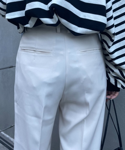 CIAOPANIC（チャオパニック）の「美脚カラースラックスパンツ（スラックス・レディース・ブラック/イエロー/グリーン/アイボリー・SMALL/MEDIUM）」の14枚目の写真