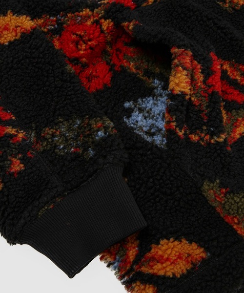 MARCELO BURLON(マルセロ・バーロン)の「ALLOVER FLOWERS PILE OVER JKT(その他アウター・メンズ・ブラック系その他・M/L)」の3枚目の写真