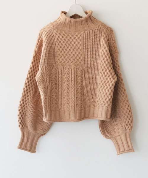 CLEIO（クレイオ）の「【CLEIO】ケーブル切替ハイネックニット（ニット/セーター・レディース・ブラック/ベージュ/ライトグリーン/アイボリー・FREE）」の10枚目の写真