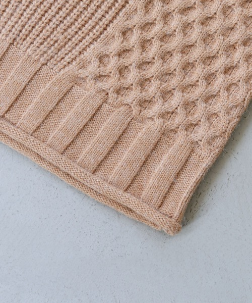 CLEIO（クレイオ）の「【CLEIO】ケーブル切替ハイネックニット（ニット/セーター・レディース・ブラック/ベージュ/ライトグリーン/アイボリー・FREE）」の6枚目の写真