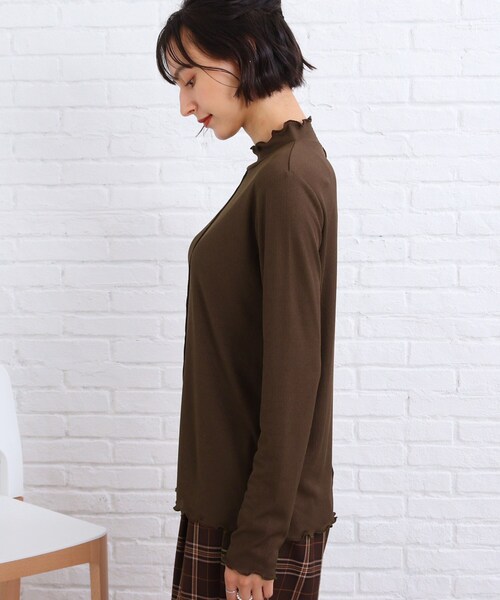 SHOO・LA・RUE（シューラルー）の「◆【旬コーデに！】シアー ハイネック トップス（Tシャツ/カットソー・レディース・ホワイト系/ブラック/ブラウン系・02/03）」の22枚目の写真