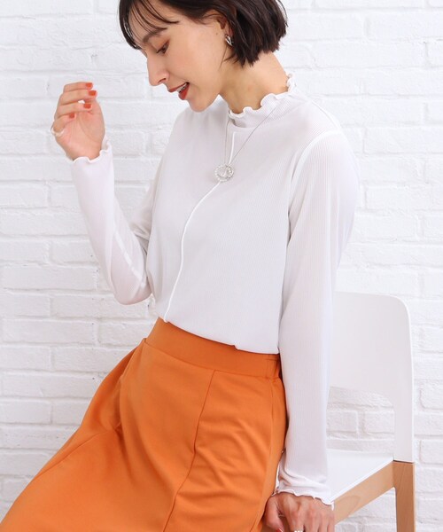 SHOO・LA・RUE（シューラルー）の「◆【旬コーデに！】シアー ハイネック トップス（Tシャツ/カットソー・レディース・ホワイト系/ブラック/ブラウン系・02/03）」の9枚目の写真