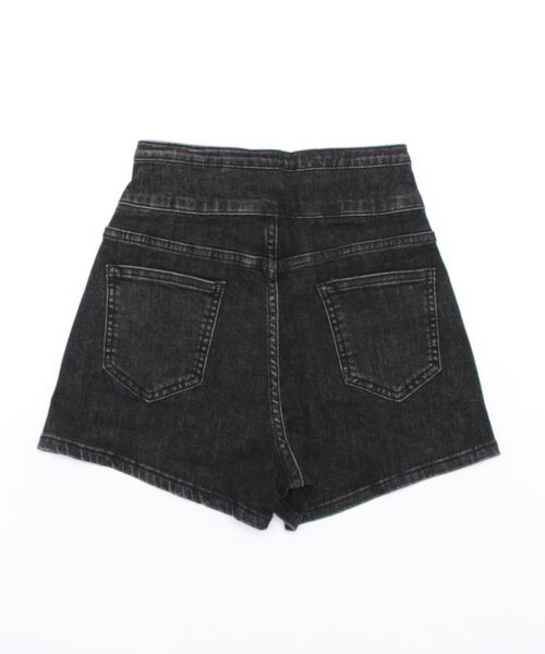 SPIGA（スピーガ）の「3つ釦デニムショートパンツ（デニムパンツ・レディース・ブラック・SMALL/MEDIUM）」の4枚目の写真