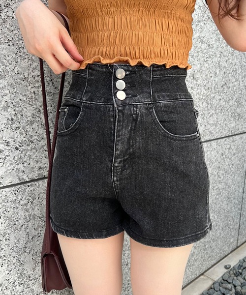 【新品】3つボタン デニム カラー ショートパンツ レディース ブラック 新品】3つボタン デニム カラー ショートパンツ レディース