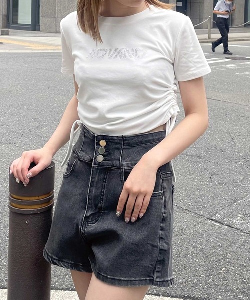 SPIGA（スピーガ）の「3つ釦デニムショートパンツ（デニムパンツ・レディース・ブラック・SMALL/MEDIUM）」の18枚目の写真