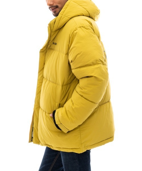 RVCA(ルーカ)の「RVCA メンズ VISOR HOODED PUFFER ジャケット【2022年秋冬モデル】/ルーカアウター(ブルゾン・メンズ・ゴールド/ブラック/グレー系その他・SMALL/X-LARGE/LARGE/MEDIUM)」の22枚目の写真