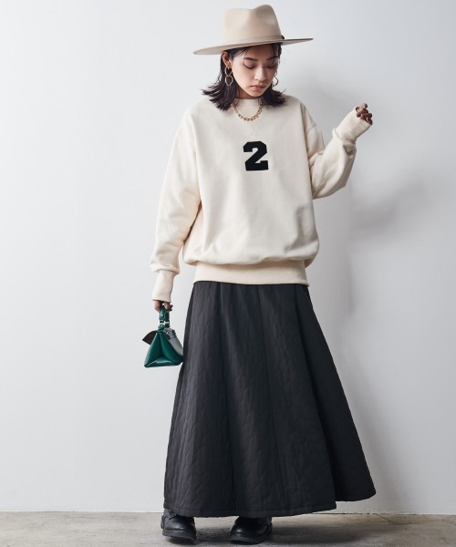 CHIC STYLE（シックスタイル）の「＜大きいサイズ＞バックロゴプリントスウェット シックスタイル（スウェット・レディース・アイボリー/チャコール・8L/3L/LL/L/4L/5L/6L）」の8枚目の写真