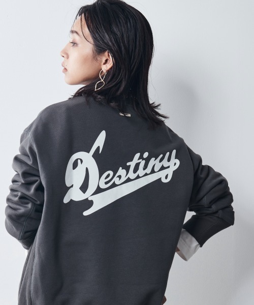 CHIC STYLE（シックスタイル）の「＜大きいサイズ＞バックロゴプリントスウェット シックスタイル（スウェット・レディース・アイボリー/チャコール・8L/3L/LL/L/4L/5L/6L）」の6枚目の写真