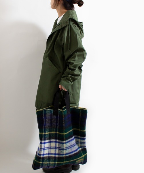TWEED MILL（ツイードミル）の「【TWEED MILL（ツイードミル）】ブランケットトート・L（トートバッグ・レディース・グリーン系その他/ブルー系その他/イエロー系その他・L）」の20枚目の写真