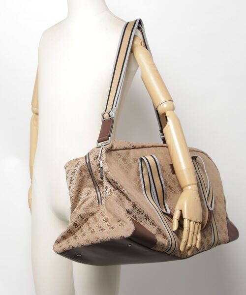 Guess（ゲス）の「STRAVE Weekend Bag（ボストンバッグ・メンズ・ブラック/グレー/ライトベージュ・ONE SIZE）」の20枚目の写真