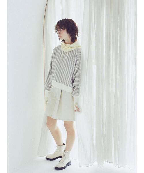 earth music&ecology（アースミュージックアンドエコロジー）の「タックハーフパンツ（その他パンツ・レディース・ホワイト系その他2/ブラック/オリーブ・FREE）」の5枚目の写真