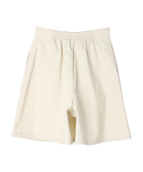 earth music&ecology（アースミュージックアンドエコロジー）の「タックハーフパンツ（その他パンツ・レディース・ホワイト系その他2/ブラック/オリーブ・FREE）」の12枚目の写真