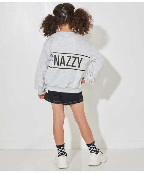 ANAP kids（アナップキッズ）の「ボックス刺繍裏毛トレーナー（スウェット・キッズ・ライトグレー/ブラック/グレイッシュベージュ・110cm/120cm/130cm）」の2枚目の写真