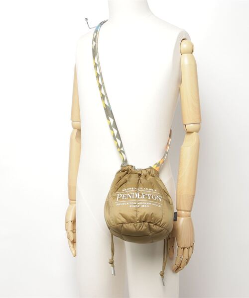 PENDLETON（ペンドルトン）の「∴【 PENDLETON / ペンドルトン 】 【 TAION / タイオン 】 リバーシブル ストリングバック STRING BAG REV（ショルダーバッグ・メンズ・オリーブドラブ/ネイビー/ブラック/オフホワイト/ベージュ・FREE）」の9枚目の写真