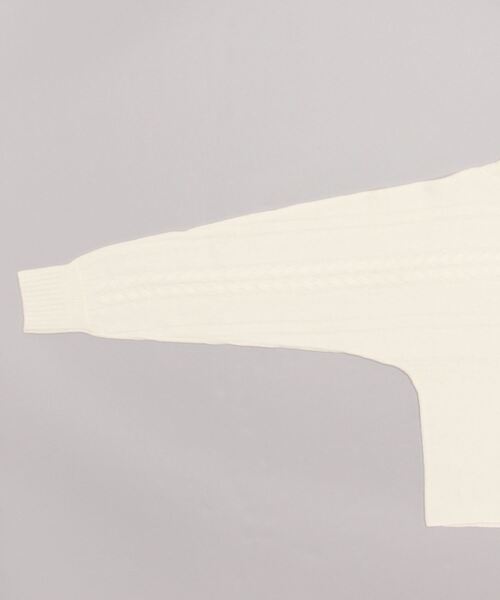 Guess（ゲス）の「Anne Roll Neck Sweater（ニット/セーター・レディース・クリーム・MEDIUM/X-SMALL/SMALL/LARGE）」の7枚目の写真