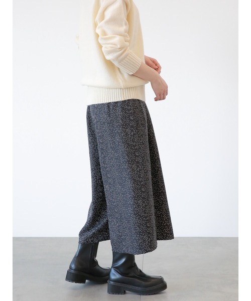 Samansa Mos2 blue(サマンサモスモスブルー)の「ドット/無地アソートタックスカーチョ(その他パンツ・レディース・ブラック/ブラウン/チャコール/ネイビー・フリ-)」の22枚目の写真