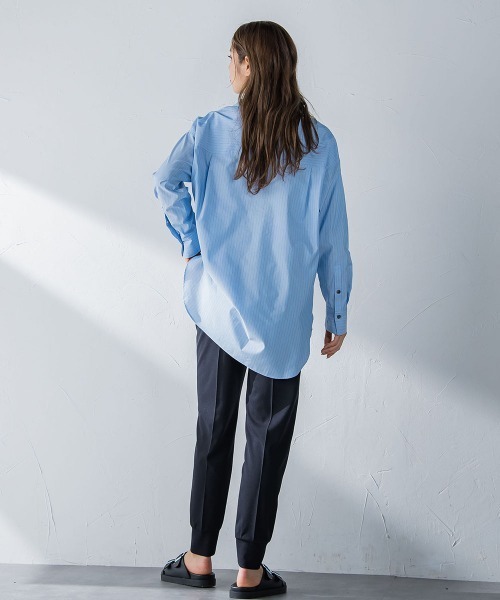 MAYSON GREY(メイソングレイ)の「スカーフネックストライプオーバーシャツ(シャツ/ブラウス・レディース・ブルー系その他/パープル系その他・M)」の14枚目の写真