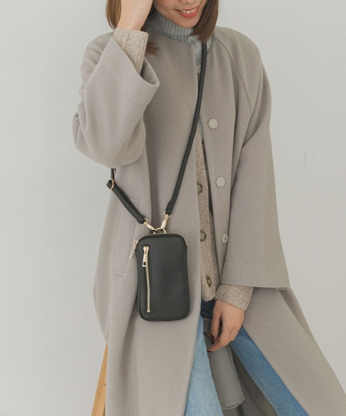 RODE SKO（ロデスコ）の「ファスナーポケットマルチショルダーバッグ（ショルダーバッグ・レディース・ブラック/グレー/アイボリー/ミント・ONE）」の7枚目の写真