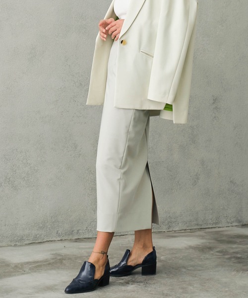 Maisones.(メゾネス)の「Slit Belt Skirt | スリットベルトスカート(スカート・レディース・ブラック/ミント/ピンク・MEDIUM/SMALL)」の3枚目の写真