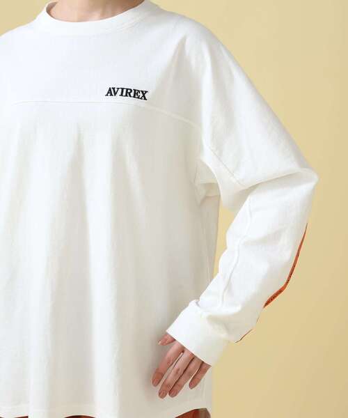 AVIREX(アヴィレックス)の「BACK LOGO TAPE TOPS/ バックロゴテープトップス(Tシャツ/カットソー・レディース・ブラック/ホワイト系2・F)」の13枚目の写真