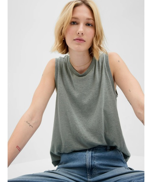 GAP（ギャップ）の「リネン混 シェルタンクトップ（タンクトップ・レディース・ブラック/ホワイト/ブラウン/グリーン・XS/S/M/L/XXS/XL）」の4枚目の写真