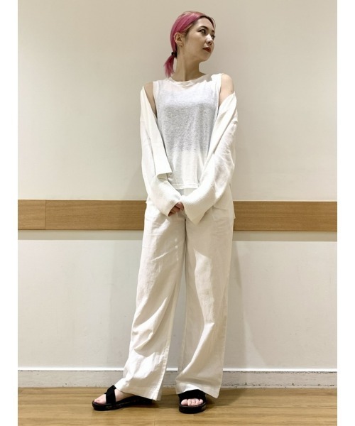 GAP（ギャップ）の「リネン混 シェルタンクトップ（タンクトップ・レディース・ブラック/ホワイト/ブラウン/グリーン・XS/S/M/L/XXS/XL）」の13枚目の写真