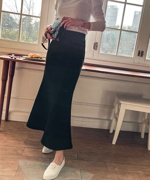 NANING9（ナンニング）の「NANING9 ウエストバンディングスウェットマーメイドスカート（スカート・レディース・ブラック/アイボリー・FREE）」の17枚目の写真