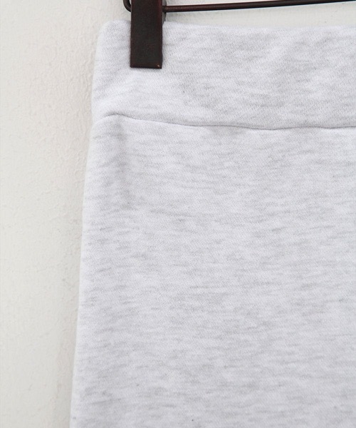 NANING9（ナンニング）の「NANING9 ウエストバンディングスウェットマーメイドスカート（スカート・レディース・ブラック/アイボリー・FREE）」の14枚目の写真