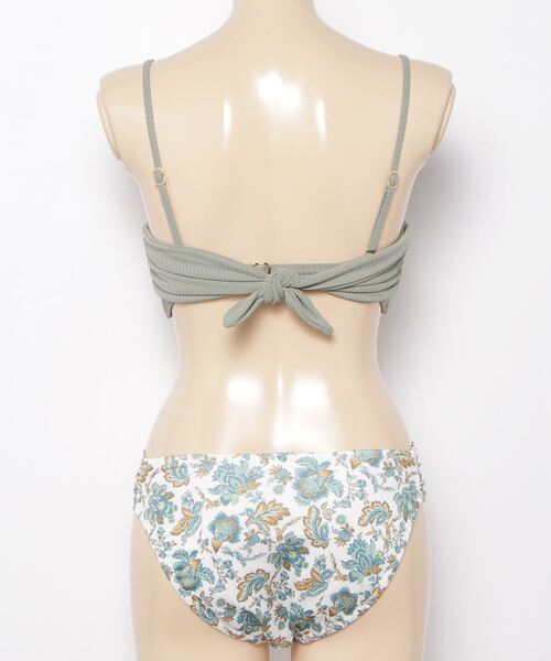 TOTASU ELEVEN(トータスイレブン)の「TOTASU ELEVEN/トータスイレブン 小花柄/エスニック柄ショーツ/無地 /リブ素材/2wayショルダーフロントリボンビキニ 32172(水着・レディース・グリーン/オレンジ/ブラウン・9号)」の7枚目の写真