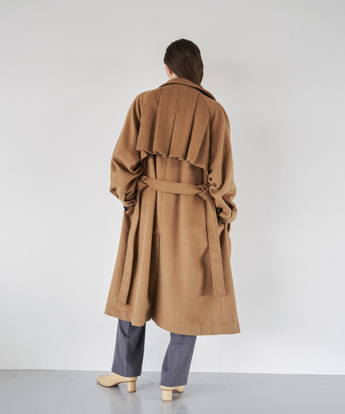 EMMA LIMBER（エマリンバー）の「Wool Tuck Flap Trench Coat 