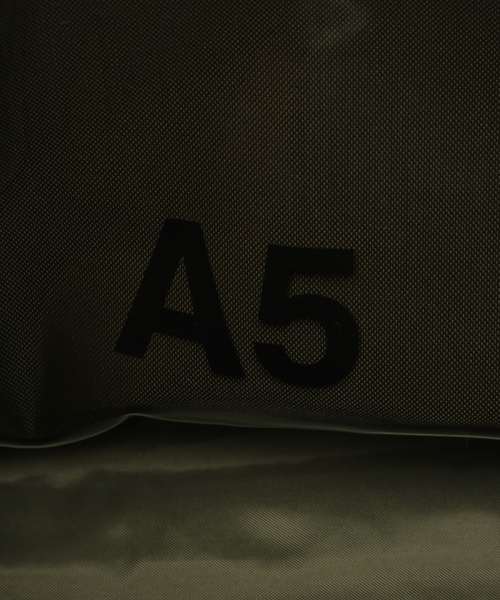 NaNa-NaNa(ナナナナ)の「【nana-nana/ナナ-ナナ】 POTR B6(ショルダーバッグ・レディース・ブラック/カーキ・FREE)」の17枚目の写真