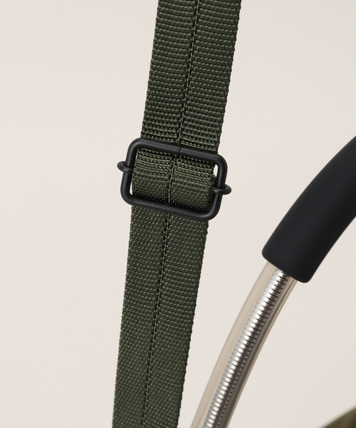 NaNa-NaNa(ナナナナ)の「【nana-nana/ナナ-ナナ】 POTR B6(ショルダーバッグ・レディース・ブラック/カーキ・FREE)」の16枚目の写真