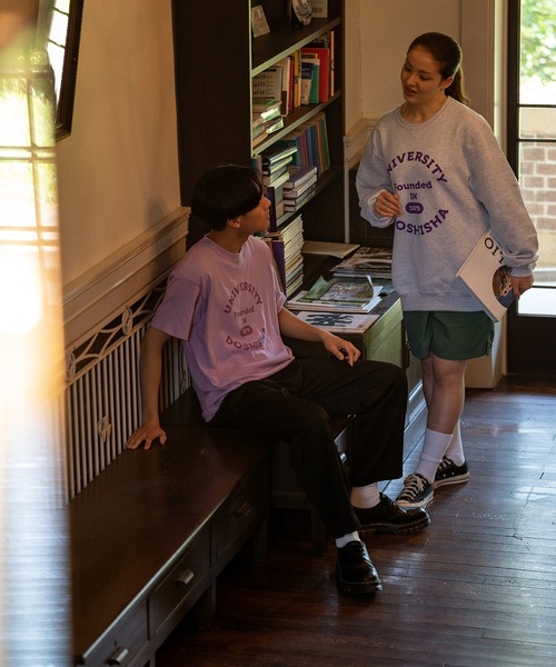 Russell Athletic(ラッセルアスレティック)の「【DOSHISHA UNIVERSITY】カレッジロゴTシャツA(Tシャツ/カットソー・メンズ・ホワイト/パープル・XL/S/M/L)」の9枚目の写真