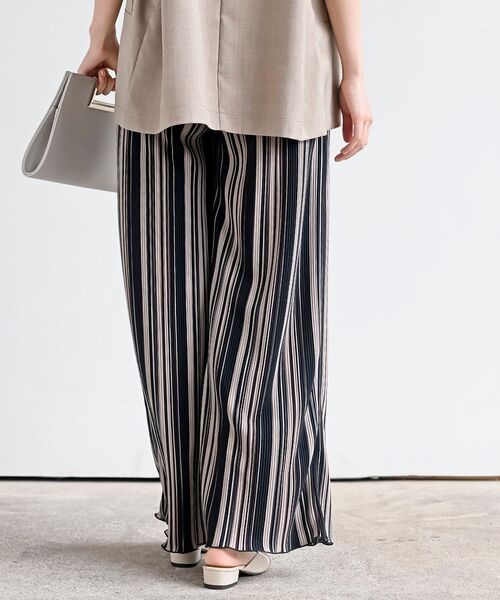 rps（アールピーエス）の「柄アソートプリーツパンツ（その他パンツ・レディース・アイボリー/ブラック系その他2/ブラック/チャコールグレー/ブラック系その他3/グリーン/ベージュ/ネイビー/ブルー・フリー）」の21枚目の写真