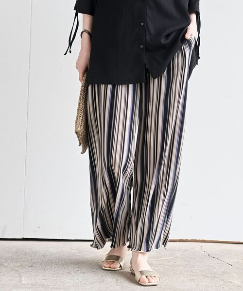 rps（アールピーエス）の「柄アソートプリーツパンツ（その他パンツ・レディース・アイボリー/ブラック系その他2/ブラック/チャコールグレー/ブラック系その他3/グリーン/ベージュ/ネイビー/ブルー・フリー）」の13枚目の写真