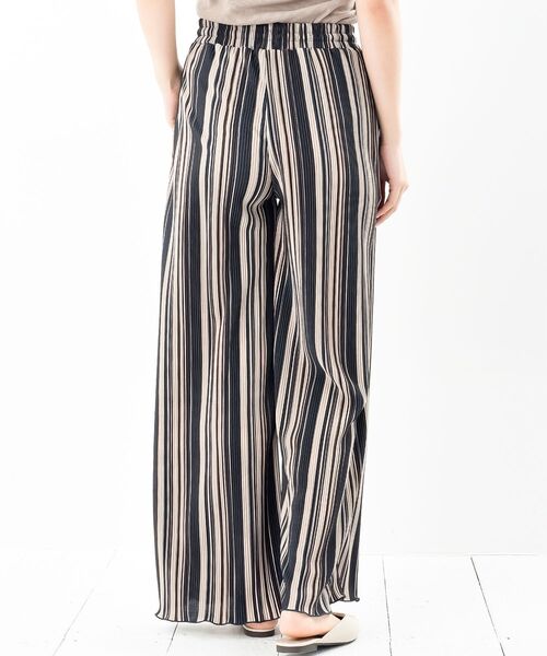 rps（アールピーエス）の「柄アソートプリーツパンツ（その他パンツ・レディース・アイボリー/ブラック系その他2/ブラック/チャコールグレー/ブラック系その他3/グリーン/ベージュ/ネイビー/ブルー・フリー）」の10枚目の写真