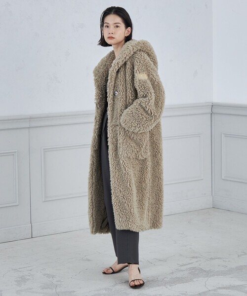 美品　正規品 TATRAS DEDA ボア エコファー ロングコート 新入荷】待望✨『 TATRAS 』 ボアアウター(エコファー)入荷致
