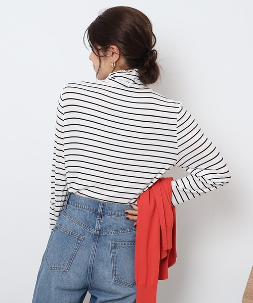 DRESKIP(ドレスキップ)の「◆大人なシアー感 レイヤードにぴったりのインナータートル【SHOO WARM/吸湿発熱】(Tシャツ/カットソー・レディース・オフホワイト/ホワイト系5/ブラック/スモーキーグリーン系/ライトオレンジ系/サックスブルー/ライトグレー・02/03/04)」の12枚目の写真