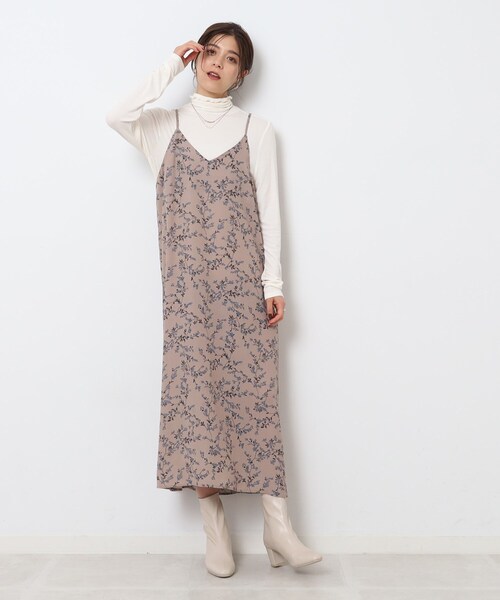 DRESKIP(ドレスキップ)の「◆大人なシアー感 レイヤードにぴったりのインナータートル【SHOO WARM/吸湿発熱】(Tシャツ/カットソー・レディース・オフホワイト/ホワイト系5/ブラック/スモーキーグリーン系/ライトオレンジ系/サックスブルー/ライトグレー・02/03/04)」の13枚目の写真