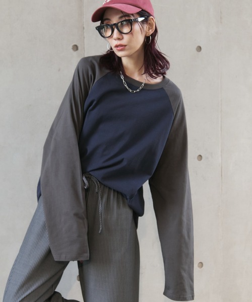 Auntie Rosa Holiday（アンティローザホリデー）の「ラグランスリーブBIGロンT（Tシャツ/カットソー・レディース・ナチュラル/グレー/グリーン/ブルー/ピンク/サックスブルー/チャコールグレー/ダークグレー/レッド/ネイビー/ネイビー系・FREE）」の9枚目の写真