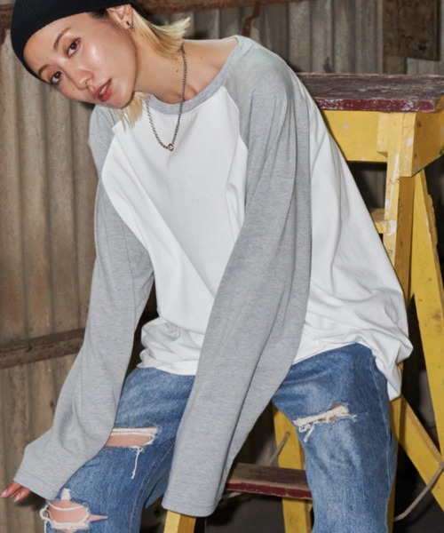 Auntie Rosa Holiday（アンティローザホリデー）の「ラグランスリーブBIGロンT（Tシャツ/カットソー・レディース・ナチュラル/グレー/グリーン/ブルー/ピンク/サックスブルー/チャコールグレー/ダークグレー/レッド/ネイビー/ネイビー系・FREE）」の3枚目の写真