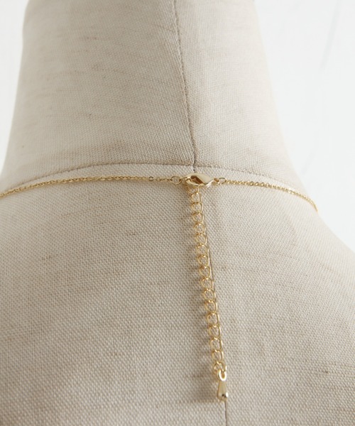 tocco closet（トッコ　クローゼット）の「リボン×パールネックレス（ネックレス・レディース・ゴールド・FREE）」の9枚目の写真