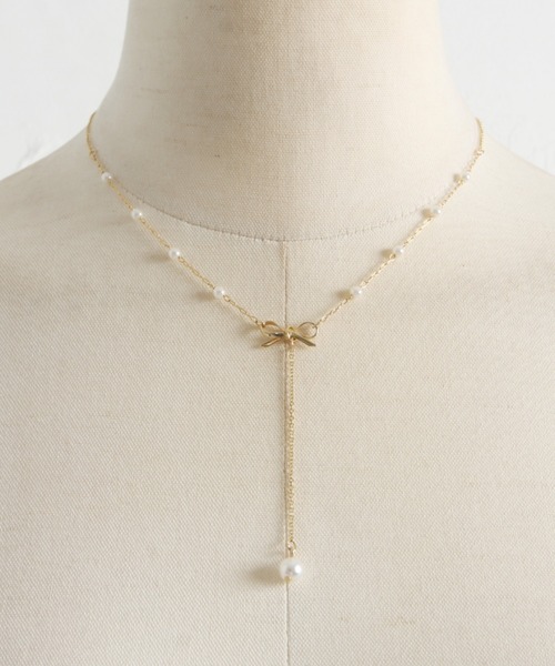 tocco closet（トッコ　クローゼット）の「リボン×パールネックレス（ネックレス・レディース・ゴールド・FREE）」の8枚目の写真