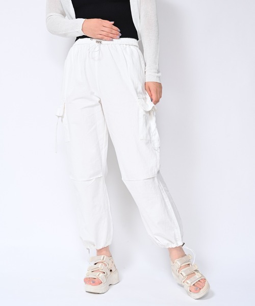 Alite cloth(アリーテクロス)の「アメリカンスタイルワイドカーゴパンツ(カーゴパンツ・レディース・ホワイト/ピンク/ブラック/グレー・M/L/S/XL)」の1枚目の写真