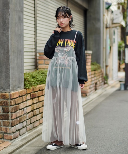 SPINNS（スピンズ）の「【2way!前後で着られる】チュールロングキャミワンピース レイヤード（ワンピース・レディース・アイボリー/ブルー/ブラック/チャコール/ピンク/グレイッシュベージュ/ピンク系その他/ライトブルー/レッド・ONESIZE）」の19枚目の写真