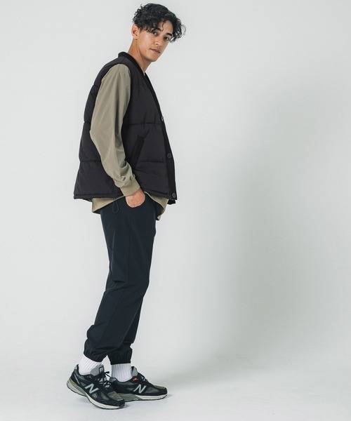 coca（coca）（コカ）の「ユニセックスVネック中綿ベスト（ダウンベスト・レディース・アイボリー/ブラック・M/L）」の8枚目の写真