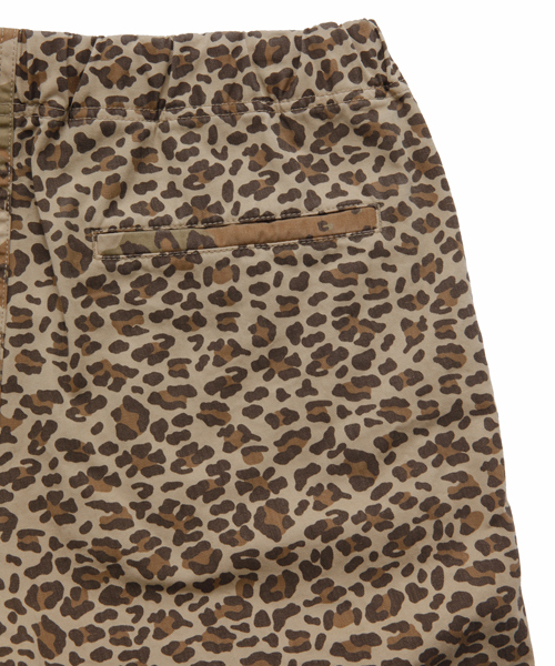 XLARGE(エクストララージ)の「MULTI EASY SHORT(その他パンツ・メンズ・ネイビー/オリーブ/ベージュ・LARGE/X-LARGE/MEDIUM/SMALL)」の7枚目の写真